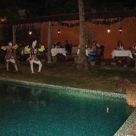Villa Kusum Хикадува Екстериор снимка