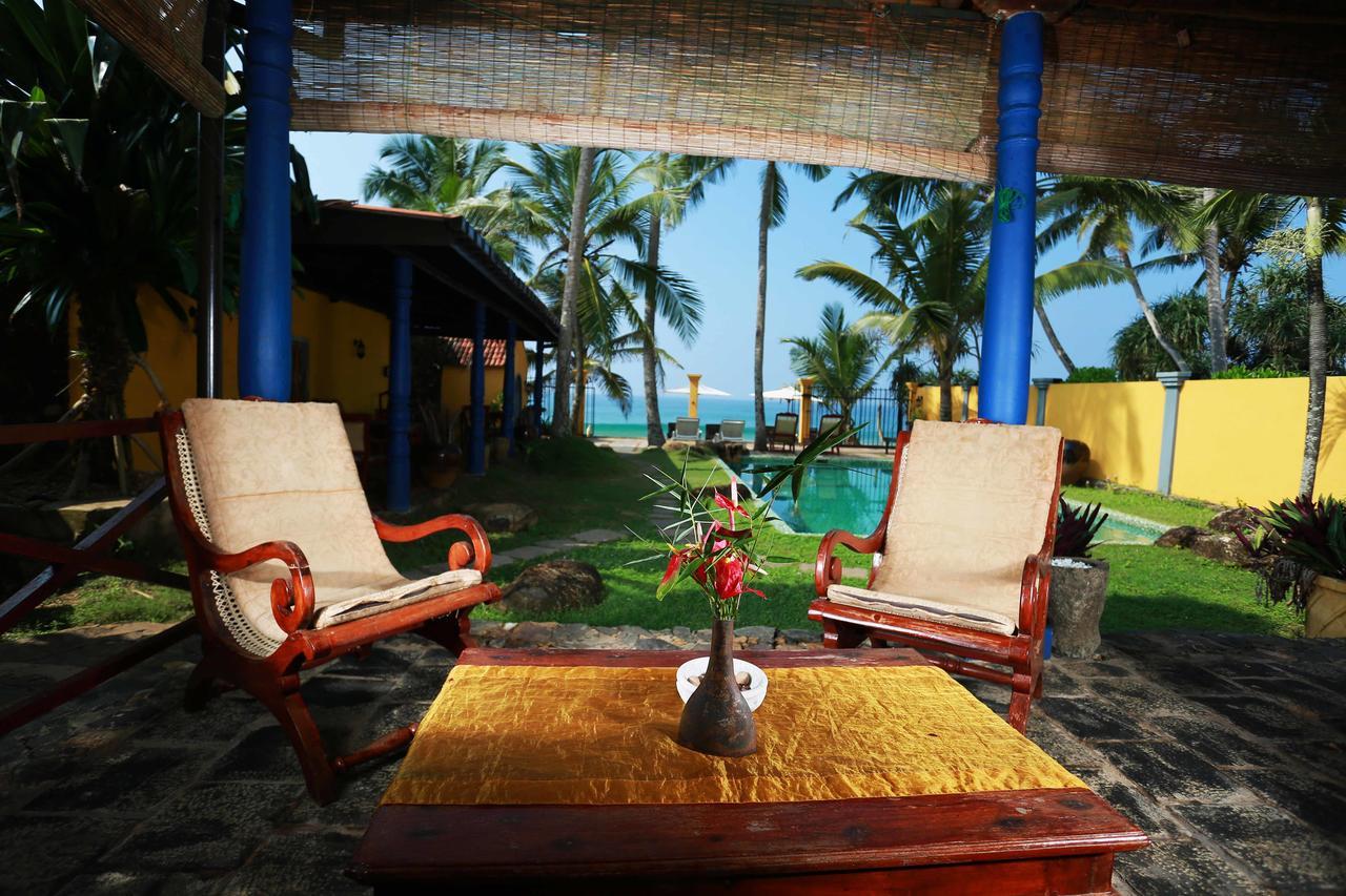 Villa Kusum Хикадува Екстериор снимка